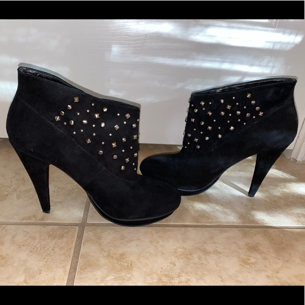 BCBG booties